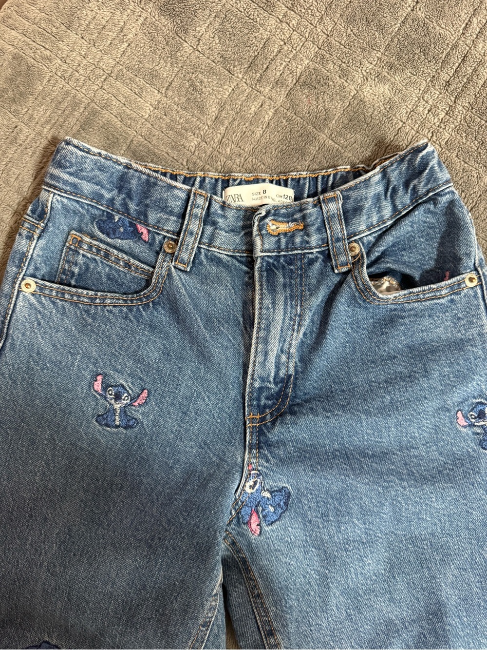 ZARA Blue High-Rise Embroidered Character Jeans